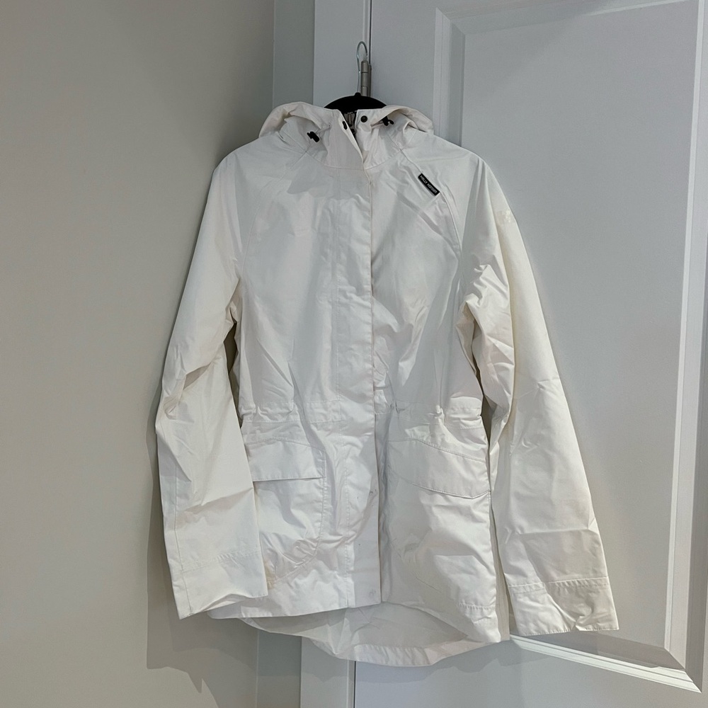 Helly Helansen rain ( fall / spring ) jacket in excellent condition